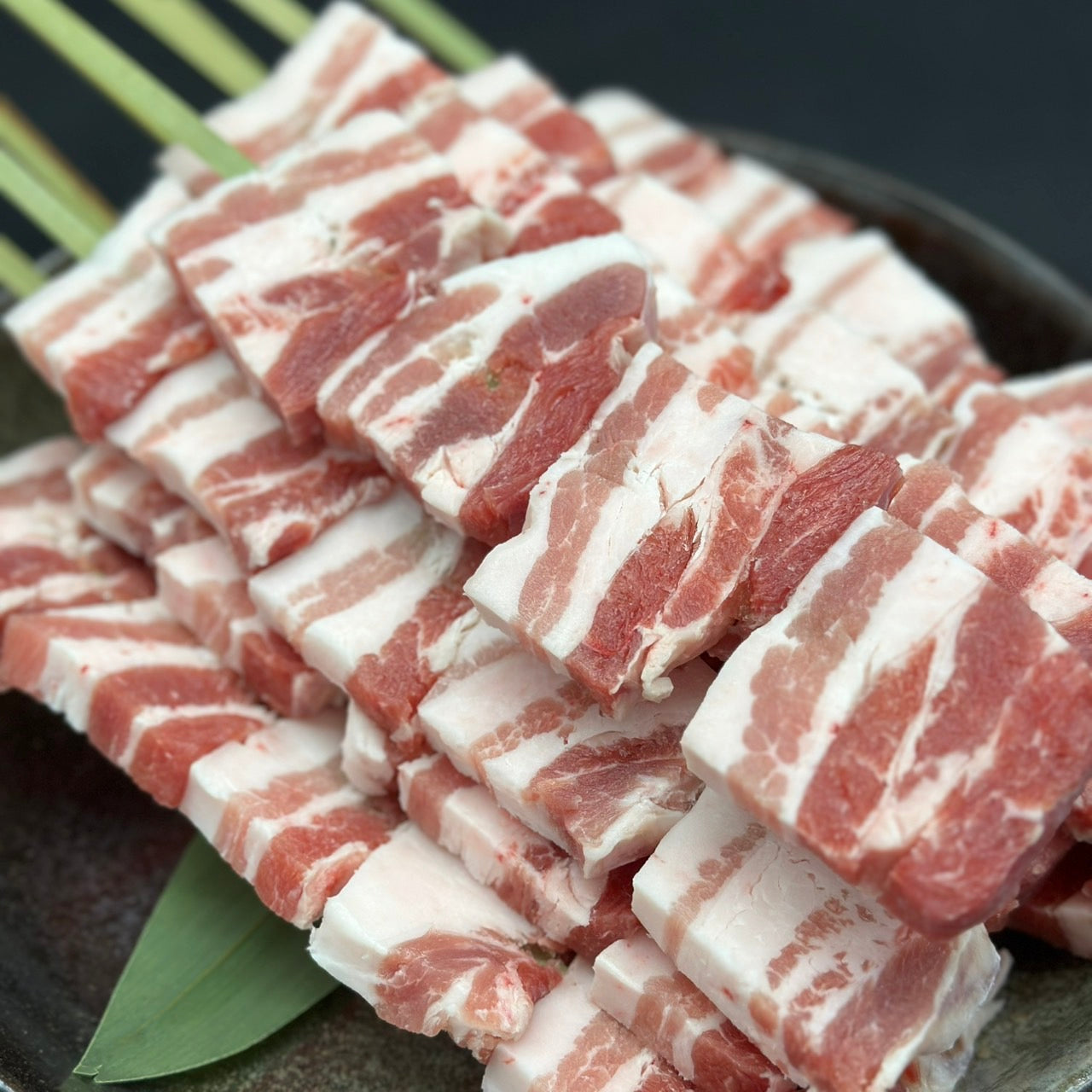 伊勢ちから豚 バラ串 100本セット(冷凍)